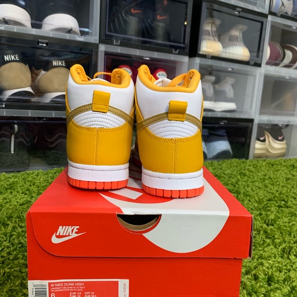 Nike Dunk High university gold and metallic gold - Picture 3 of 5
